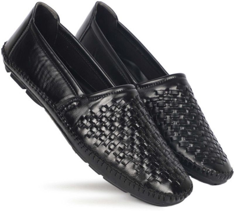 Stylish,Cool with extra comfort Loafers For Men  (Black)