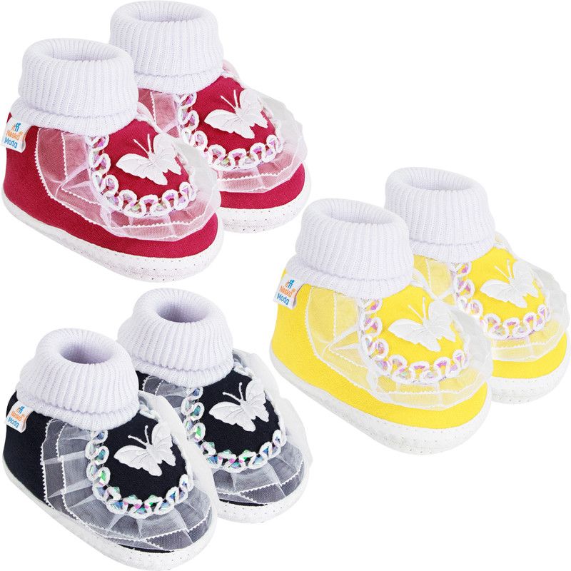 Neska Moda 6 To 12 Months Baby Girls Pack Of 3 Pair Cotton Butterfly Frill Baby Booties  (Toe to Heel Length - 12 cm, Black, Maroon, Yellow)