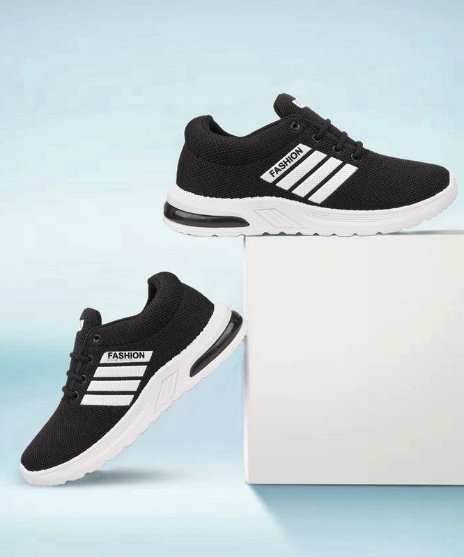 Exclusive Affordable Collection of Trendy & Stylish Sport Sneakers Running Shoes Running Shoes For Men  (Black)