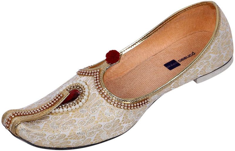 Jutis For Men  (Beige, Red)