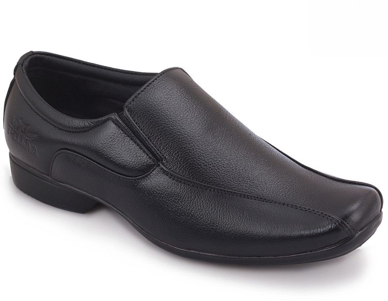 PILLAA Leather SHOES F-11 Slip On For Men  (Black)