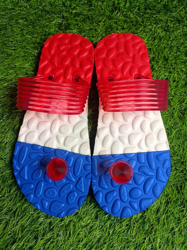 Slides  (Red 5)
