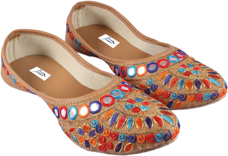 Multicolor Jutis Mojaris For Women  (Brown, Multicolor)