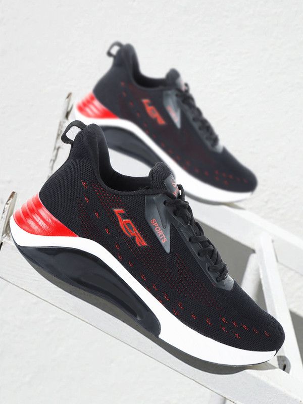 PLATINUM-26BLK-RED Running Shoes For Men  (Black)