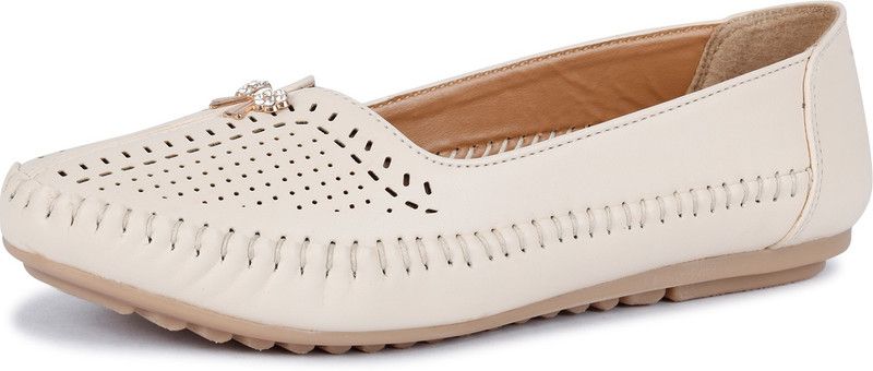 Women Fashion Casual Bellies Bellies For Women  (Off White)