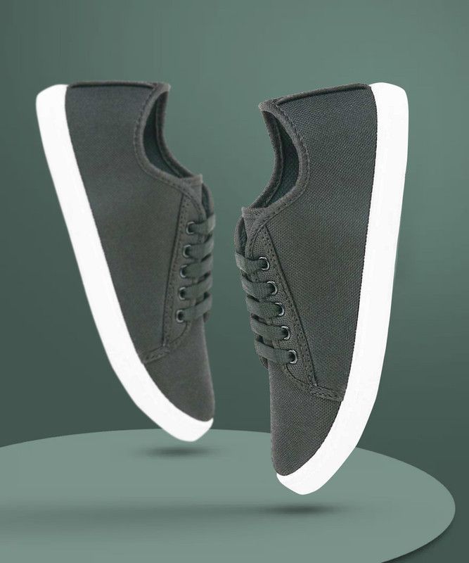 New Latest Affordable Collection of Trendy & Stylish Casual Sneakers Shoes Sneakers For Women  (Grey)