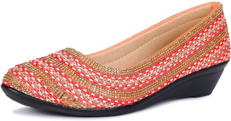 Women Partywear Bellies Bellies For Women  (Pink)