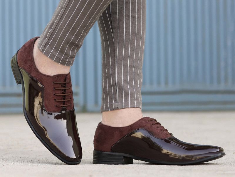 Synthetic Leather |Lightweight|Comfort|Summer|Trendy|Walking|Outdoor|Daily Use Derby For Men  (Brown)