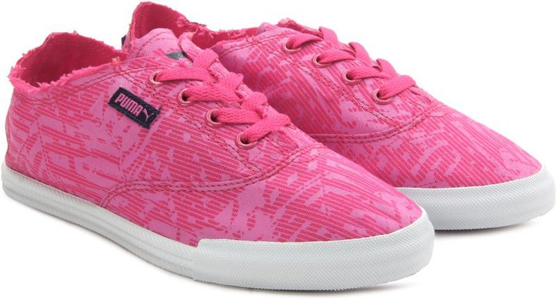 PumaStreetsalaWnsGraphicsDP Sneakers For Women  (Red, Pink)