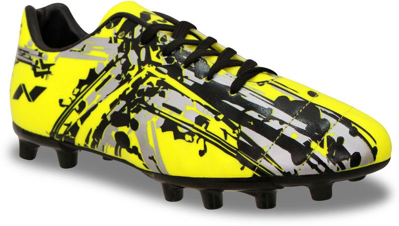 Storm Football Shoes For Men  (Yellow)