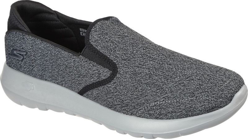 GO WALK MAX - MEADOWS Walking Shoes For Men  (Black)