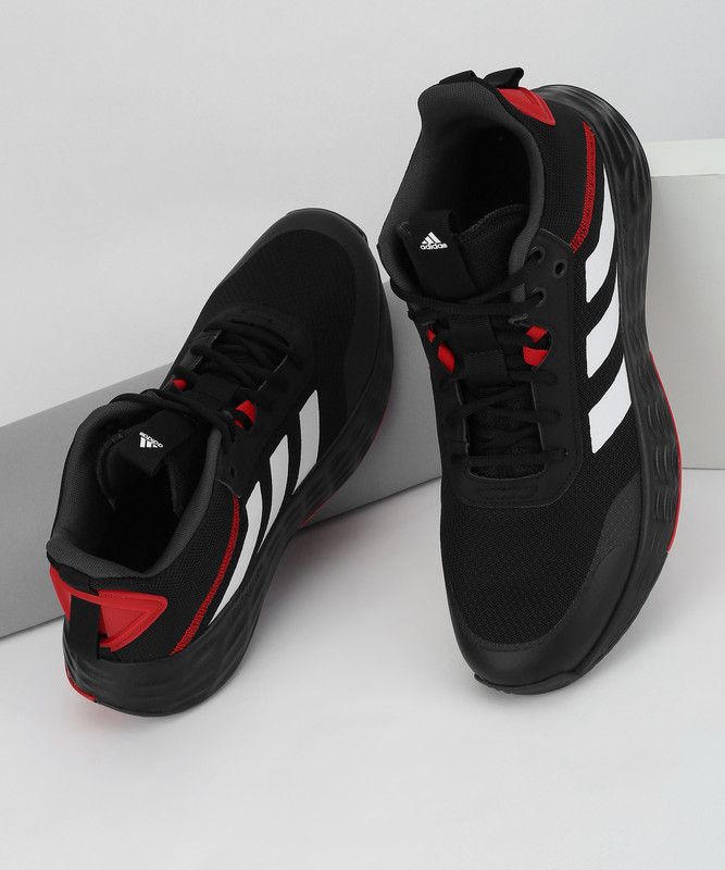 OWNTHEGAME 2.0 Basketball Shoes For Men  (Black)