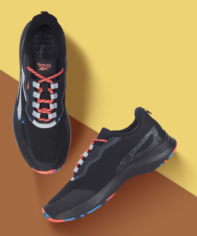 CRAZE RUNNER Running Shoes For Men  (Black)
