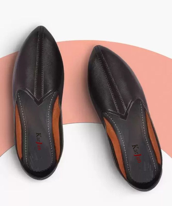 KARJUN RAJASTHANI JALSA JUTTI/ Traditional shoes for men/ Rajwadi jutti Casuals For Men  (Black)