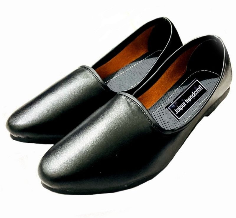 Men & Women" bellies,jutis Bellies For Women  (Black)