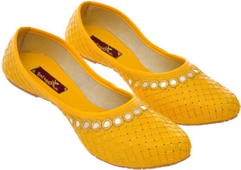 Indian Handicraft Synthetic Women/Girls Ethnic jutti/mojjeri (Yellow) Jutis For Women  (Yellow)