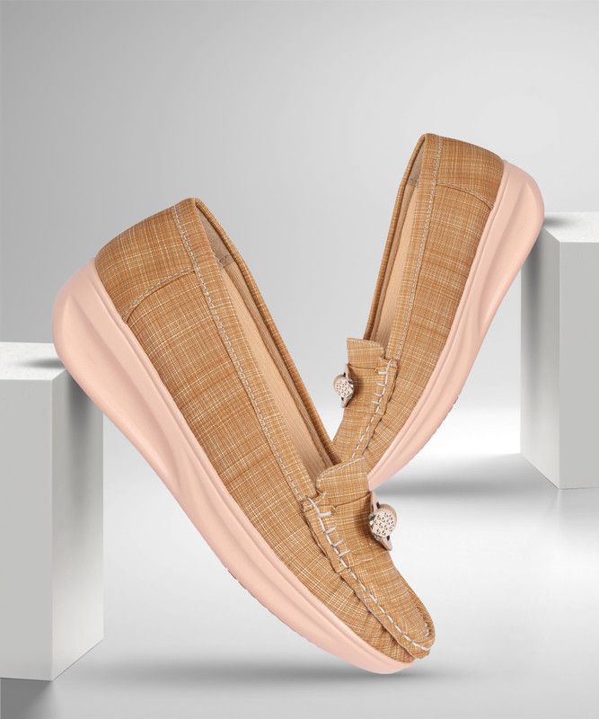 Women Latest Collection Of Casual Bellies Bellies For Women  (Tan)