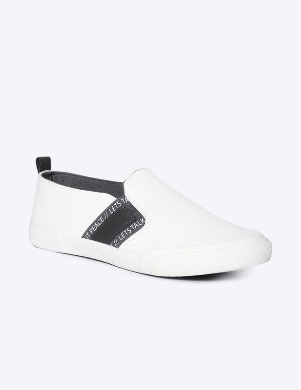 MIKEY Slip On Sneakers For Men  (White)