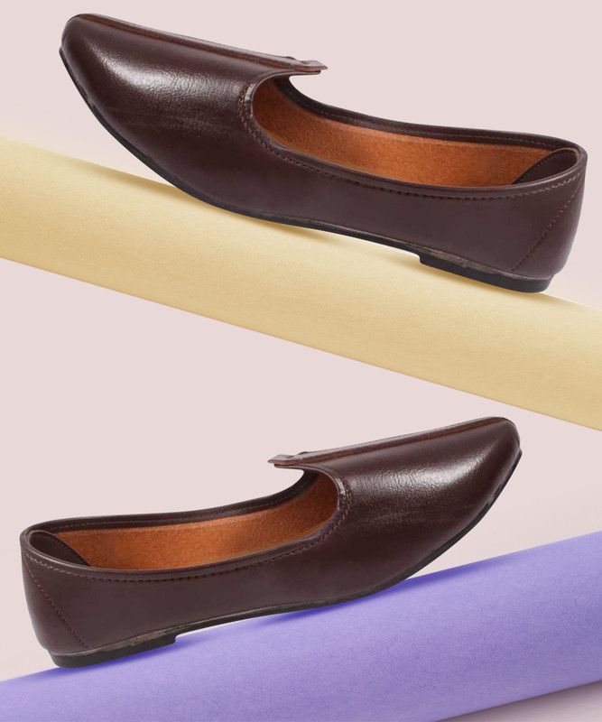 Traditional shoes for men, Jutti, Nagra, Rajwadi jutti, Panjabi jutti, Traditional jutties,Jalsa for boys,jutti for boys,nagra jutti rajsthani jutti, boys jutti jutties for men Jutis For Men  (Brown)