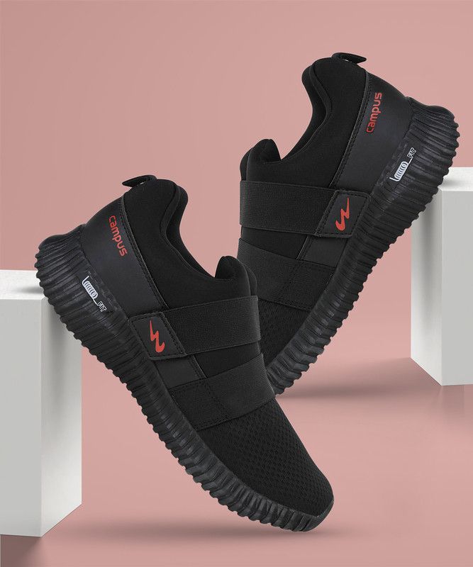 S-CROSS Running Shoes For Men  (Black)