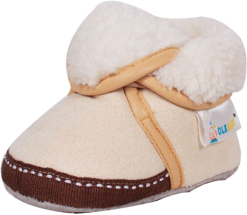 OLE BABY Ice Age Solid Soft Furry Organic Toons 3-12 Months Booties  (Toe to Heel Length - 12 cm, Beige)