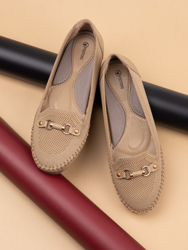 Footons Comfortable Stylish Designer Bellies Flat and Casual Shoes for Women's Bellies For Women  (Beige)