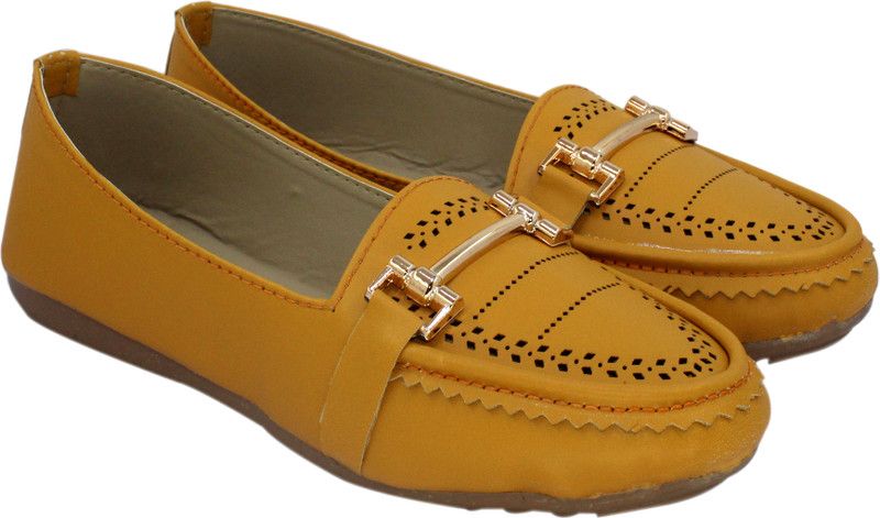MT-002 Loafers For Women  (Yellow)