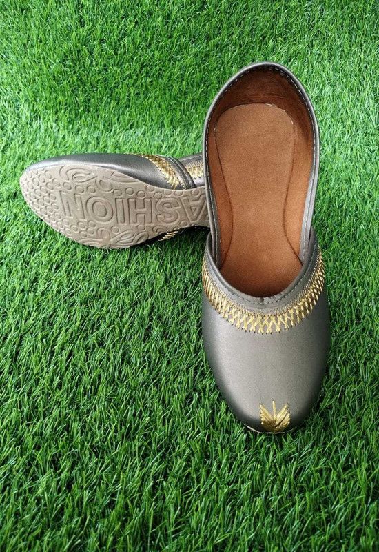 juties for women Bellies For Men  (Grey)