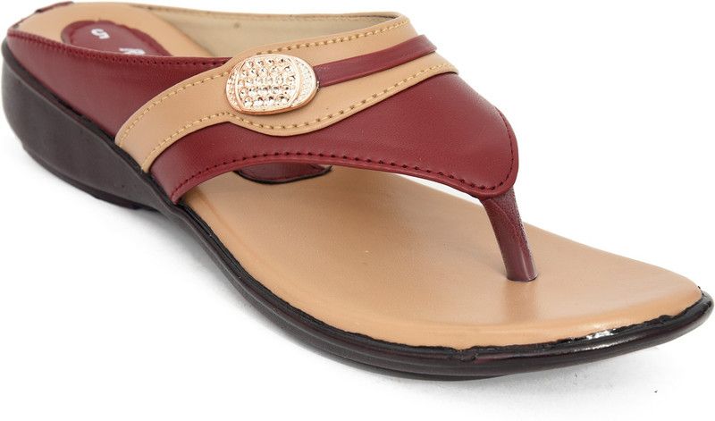 Women Maroon, Beige Casual Sandal
