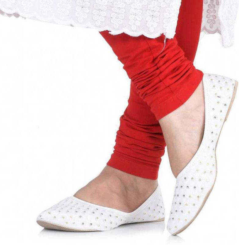 Traditional & Stylish Rajasthani Jaipuri Juti for Women and Girl Party Wear For Women  (White)