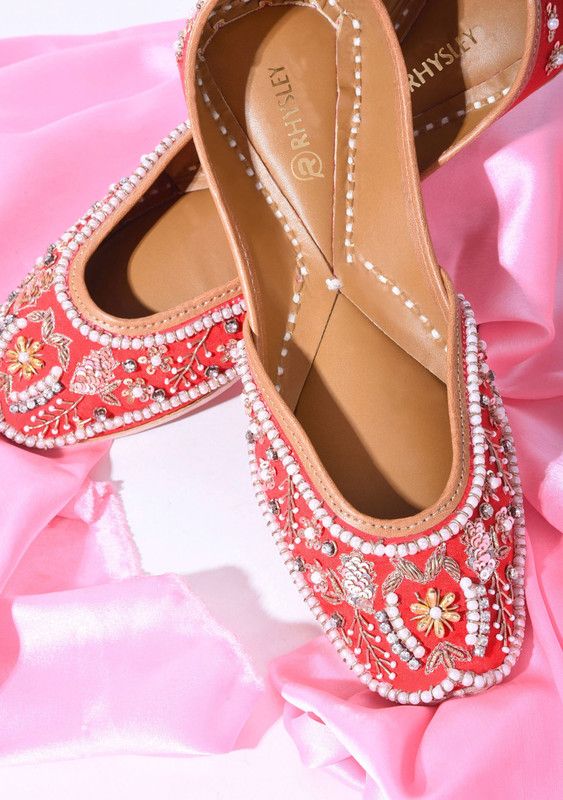 Beads Work Hand Embroidered Panjabi Jutti Party Wear For Women  (Red)