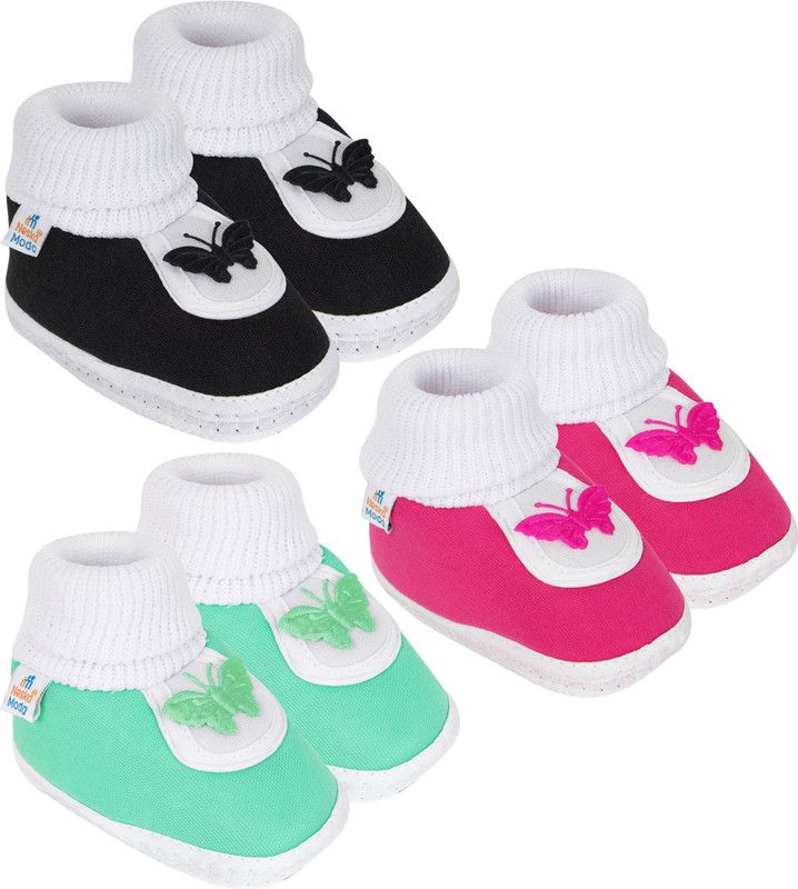 Neska Moda 6 To 12 Months Baby Boys & Girls Pack of 3 Pair Cotton Butterfly Baby Booties  (Toe to Heel Length - 12 cm, Black, Pink, Light Green)