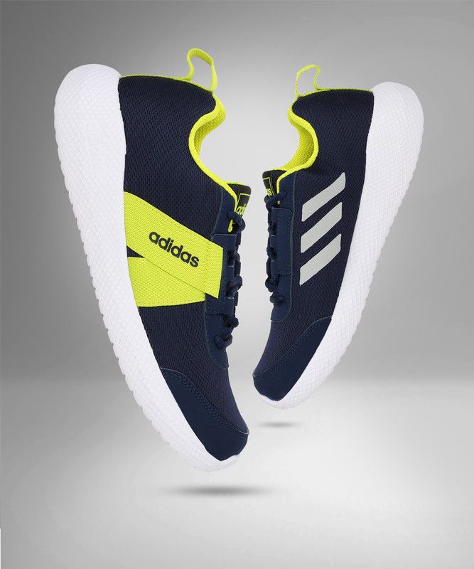Adi Chic M Running Shoes For Men  (Navy)