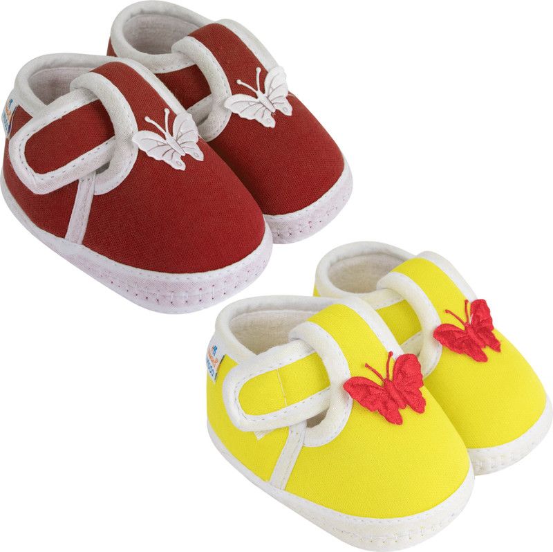 6 To 12 Months Pack of 2 Pair Cotton Baby Booties  (Toe to Heel Length - 12 cm, Yellow, Maroon)