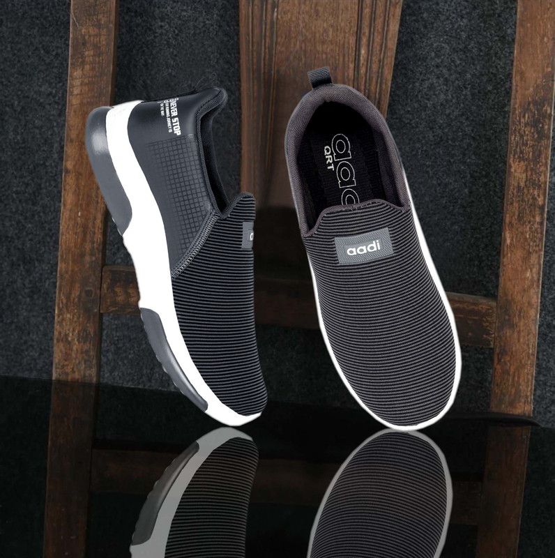 Mesh| Ultralightweight| Premiun| Comfort| Summer Tendy| Outdoor| Walking Shoes For Men  (Grey, Black)