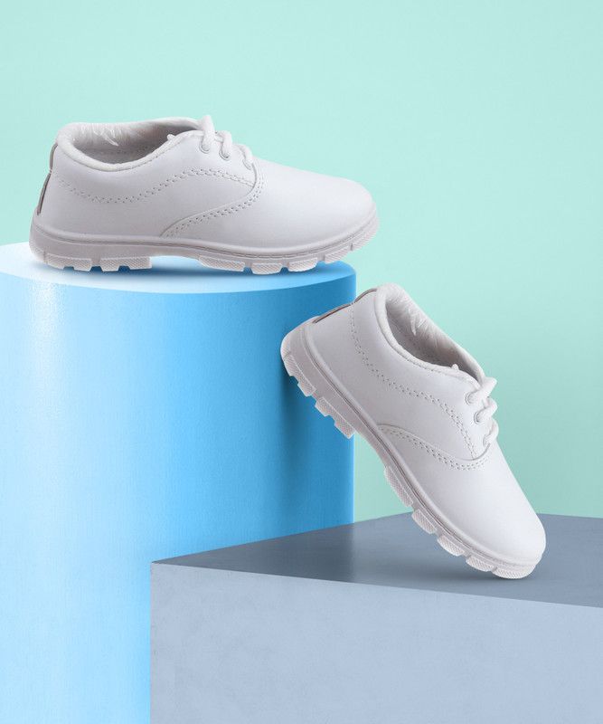 Velcro Walking Shoes For Boys  (White)