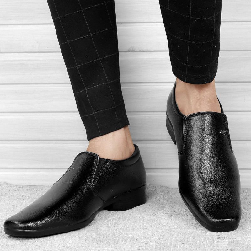 Men's White Faux Leather Office Wear Dress Slip-on Shoes Slip On For Men  (Black)