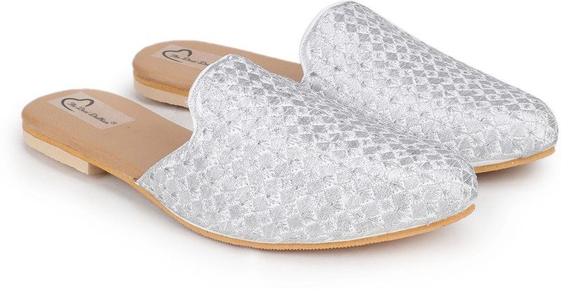 Embroidery Handcrafted Party Wear For Women  (Silver)