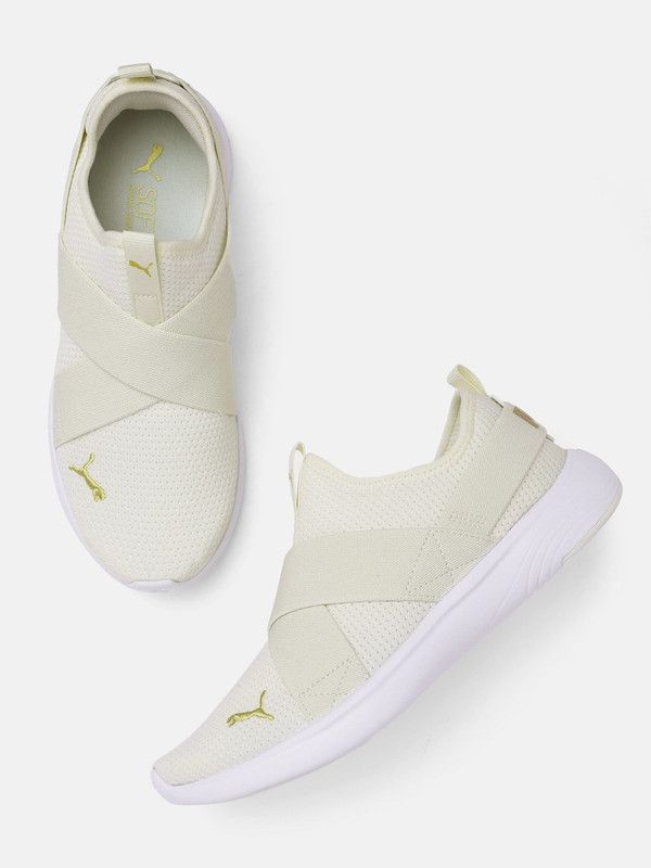 Softride Vital Strap Wn's Walking Shoes For Women  (Off White)
