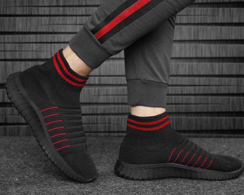 Latest Comfort And Fit Long Socks Sports Shoes For Mens Running Shoes For Men  (Black)