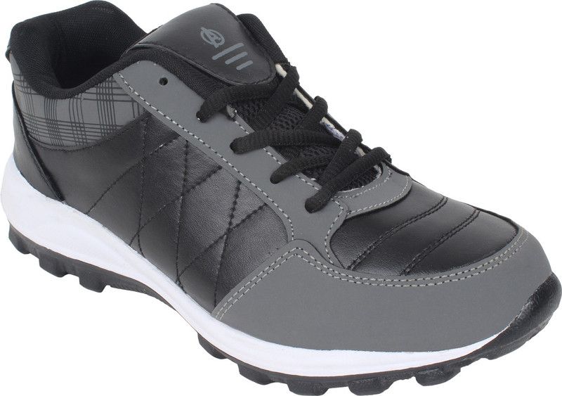 Power Play Running Shoes For Men  (Black, Grey)