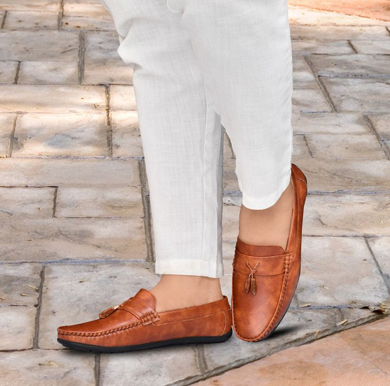 Stylish Good Looking Casual Loafers Loafers For Men  (Tan)