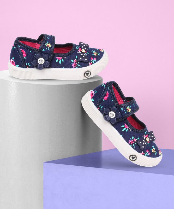 Velcro Ballerinas For Girls  (Blue)