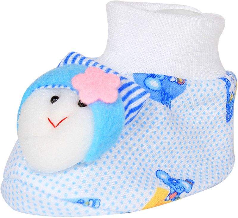 OLE BABY Cute Faces Plush Soft Organic Cotton 3d Ole Toons 0-9 Months Booties  (Toe to Heel Length - 10 cm, Orange)