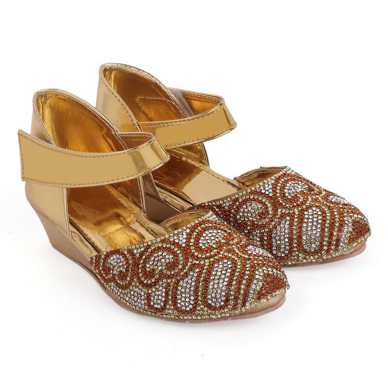 Velcro Wedges For Girls  (Gold)
