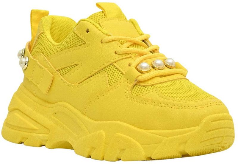 Training & Gym Shoes For Women  (Yellow)