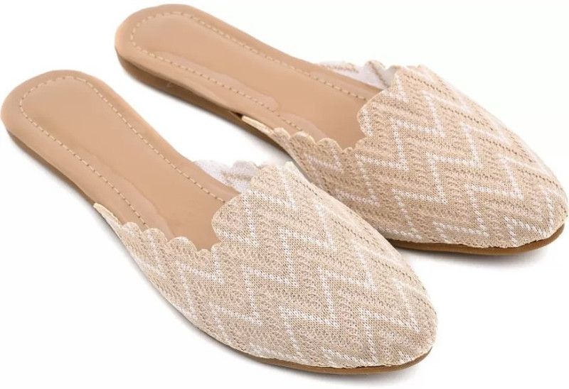 BLACK ZZ Ethnic Mule For Women  (Beige)