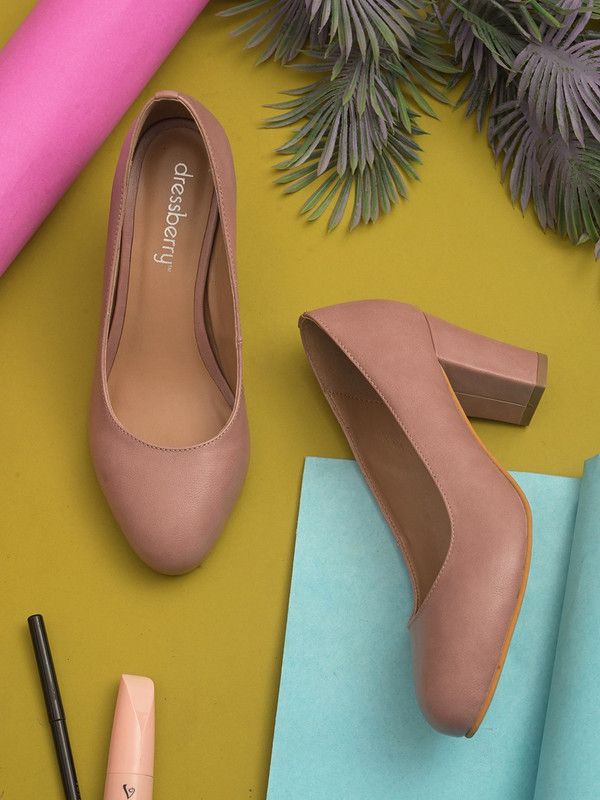 Women Pink Bellies Sandal