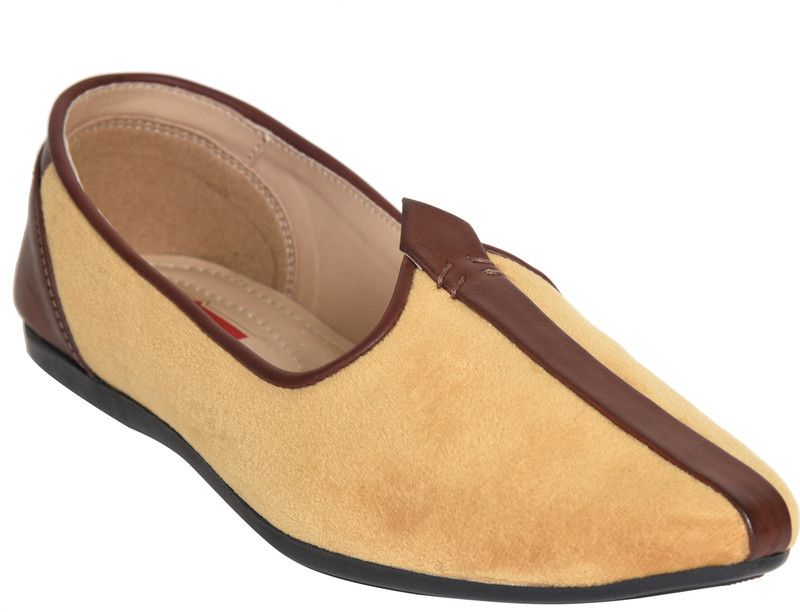 Shoes Ethnic Slip On Shoe For Men Jutis For Men  (Camel)