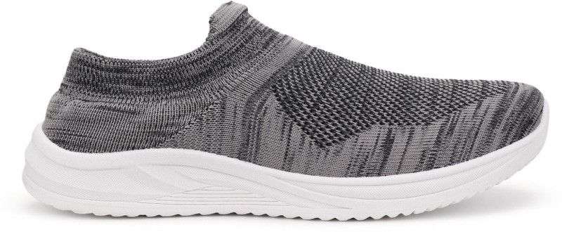 Training & Gym Shoes For Men  (Grey)